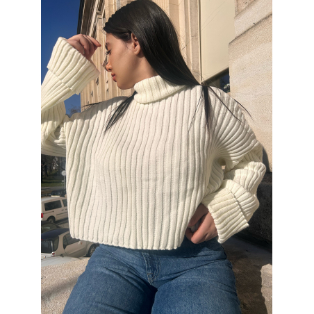 Pull blanc col roulé court pour femme