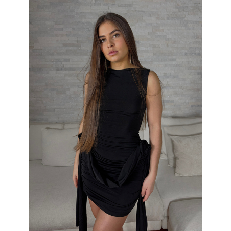 Robe courte noire de soirée